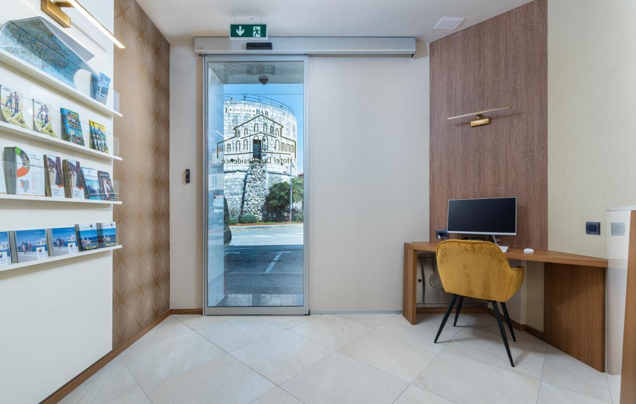 Hotel Dua Residence Porec Exterior photo