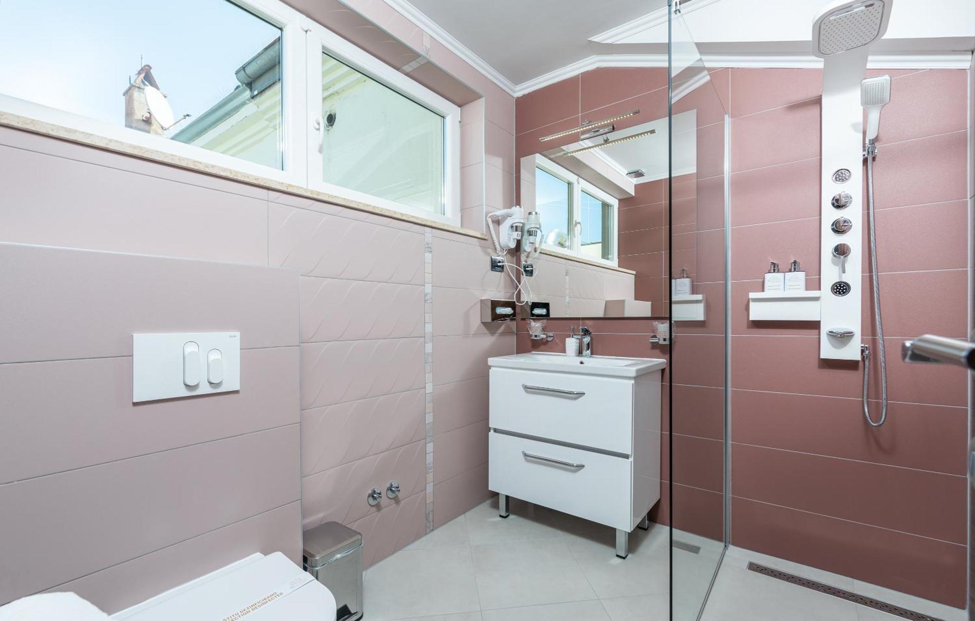 Hotel Dua Residence Porec Room photo