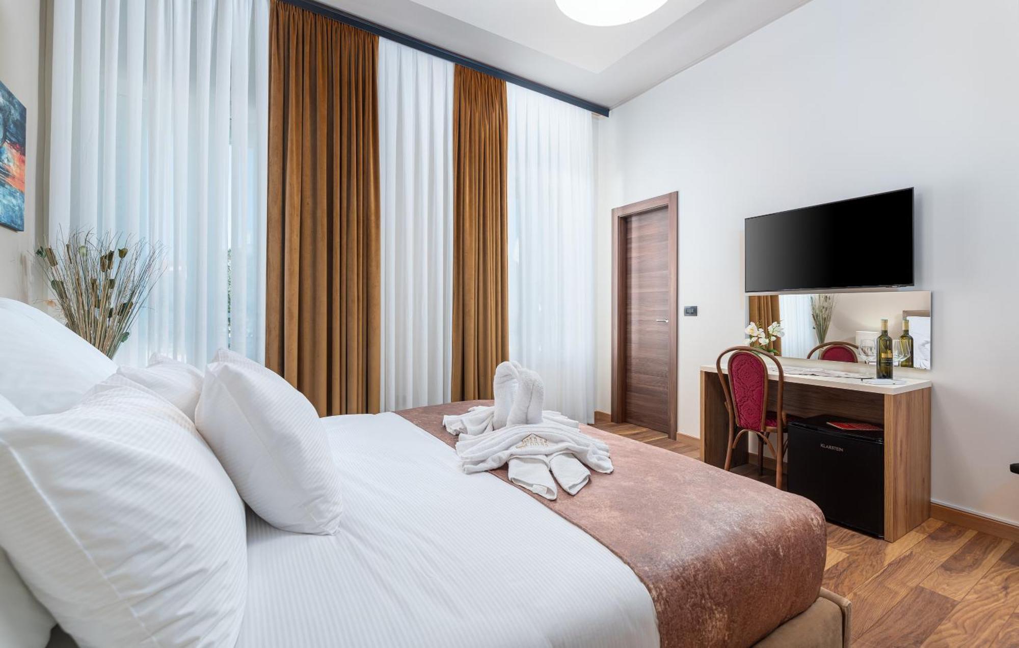 Hotel Dua Residence Porec Exterior photo